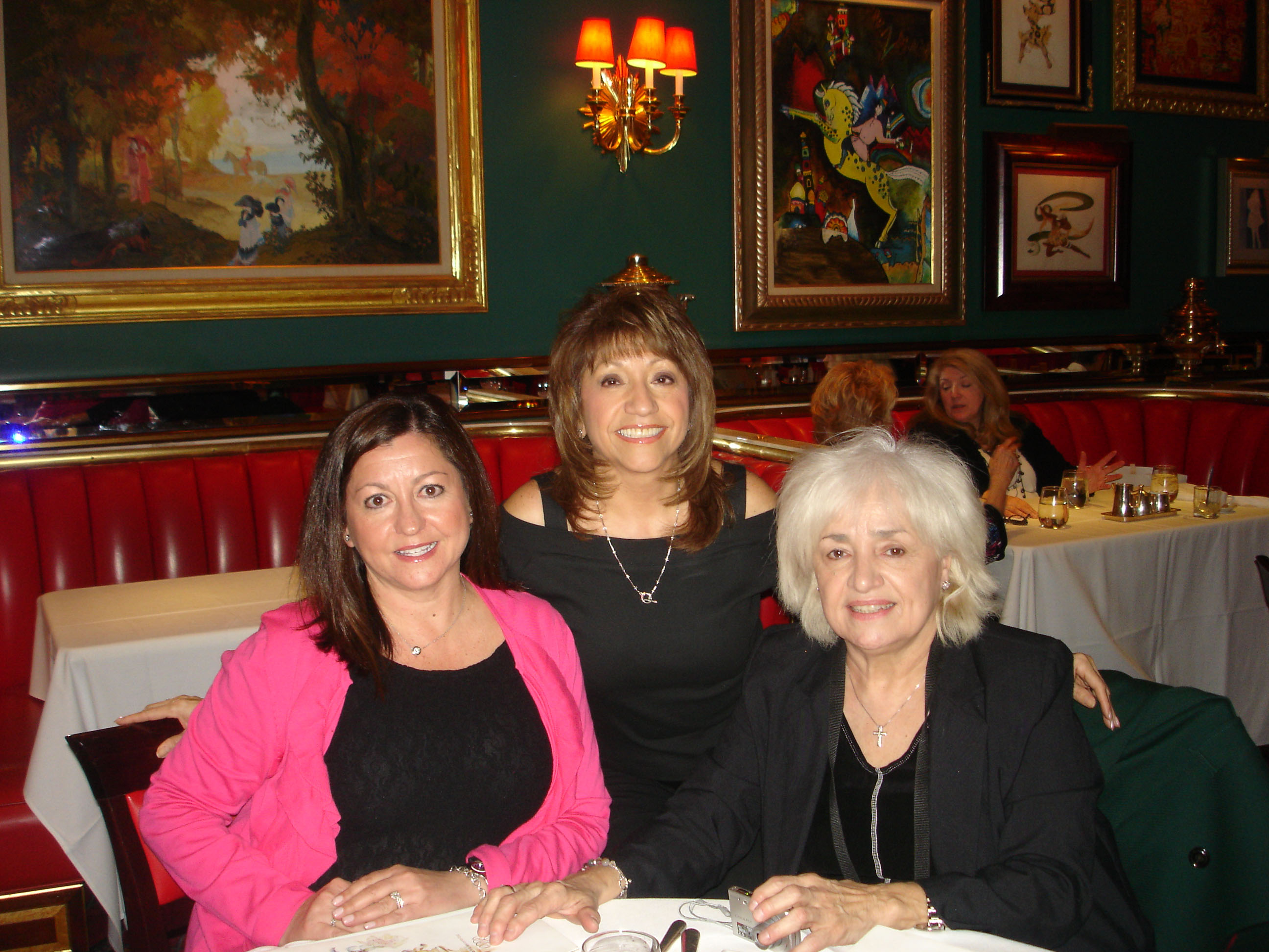 RUSSIAN TEA ROOM 004